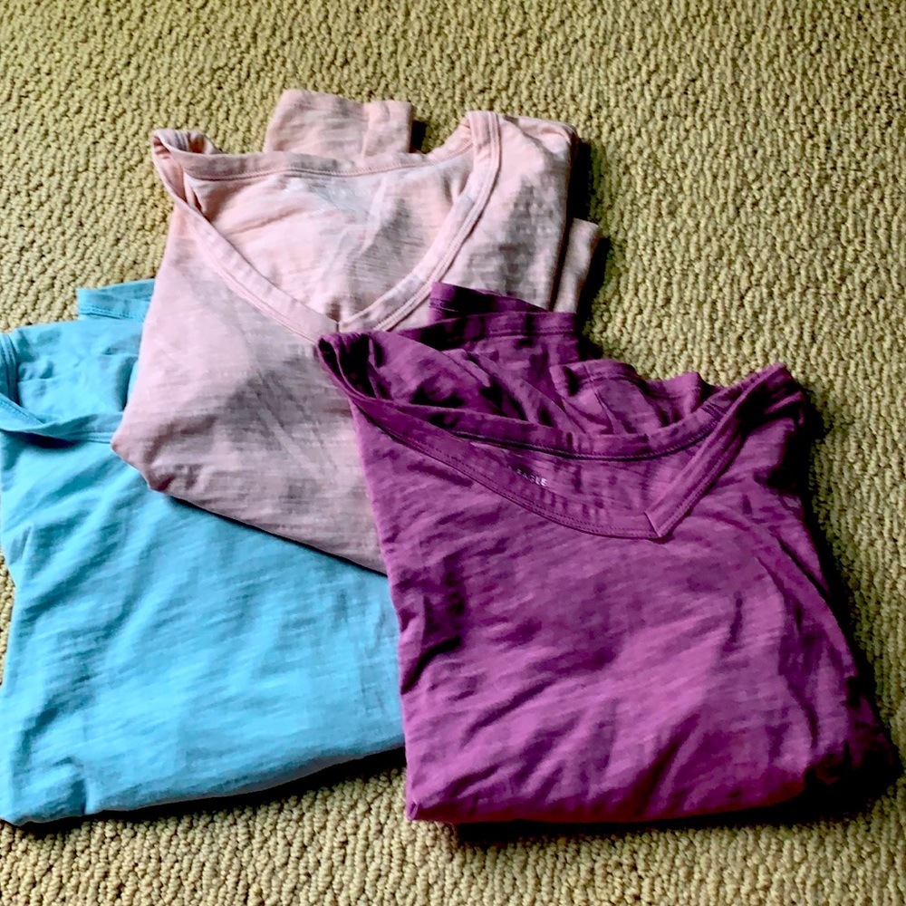 American eagle plain v neck tees